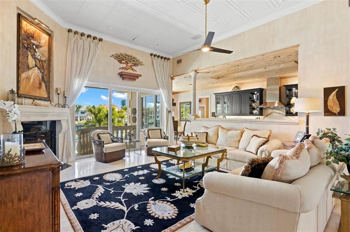 Image No.15-3 Bed Property for sale