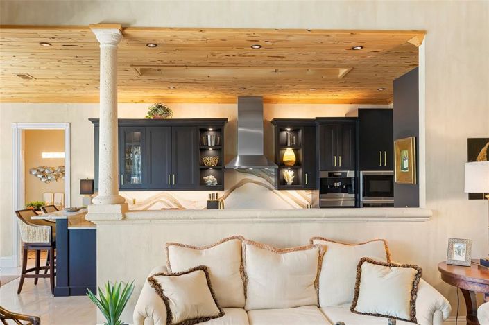 Image No.27-3 Bed Property for sale