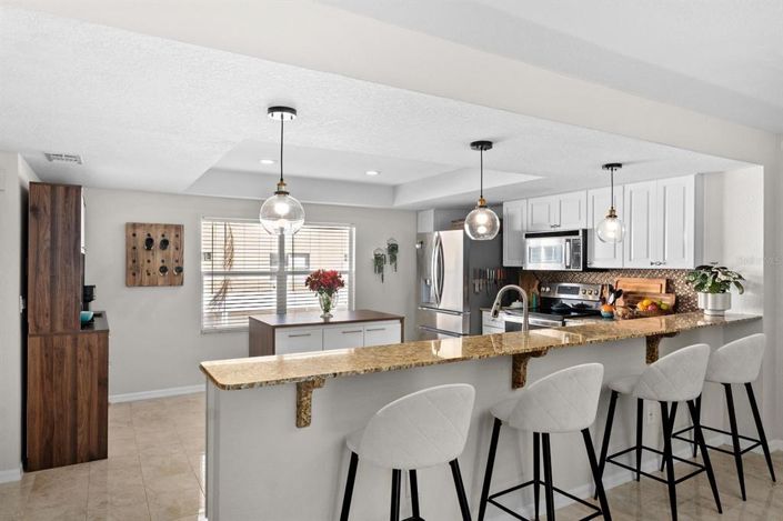 Image No.8-2 Bed Townhouse for sale