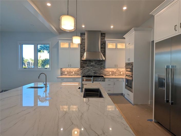 Image No.3-Propriété de 4 chambres à vendre à Sarasota