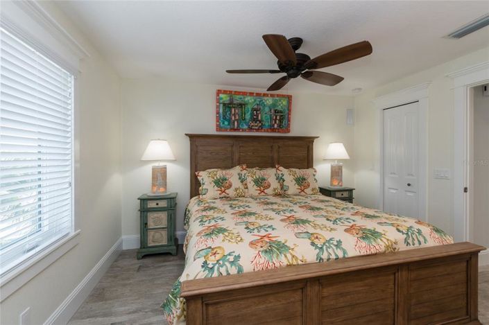 Image No.34-5 Bed Property for sale