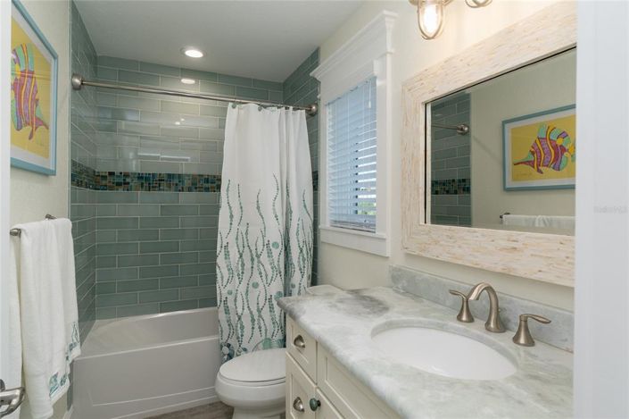 Image No.35-5 Bed Property for sale