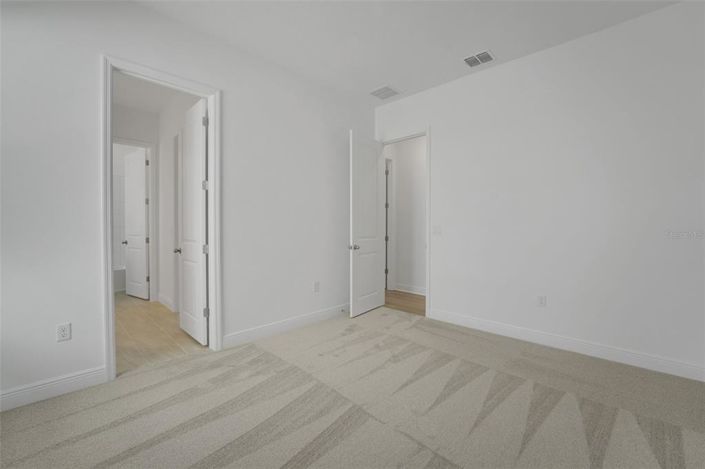 Image No.51-6 Bed Property for sale