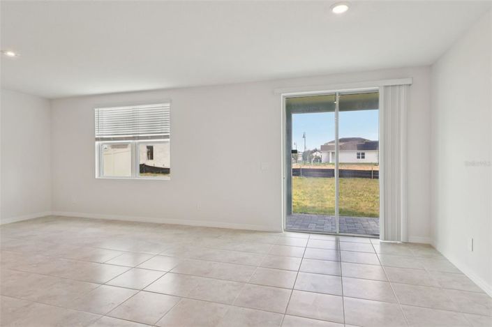 Image No.7-Propriété de 4 chambres à vendre à Haines City