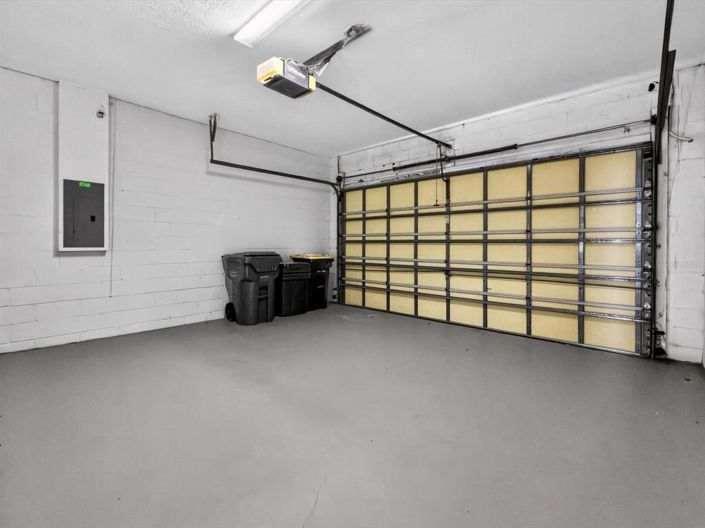 Image No.38-4 Bed Property for sale