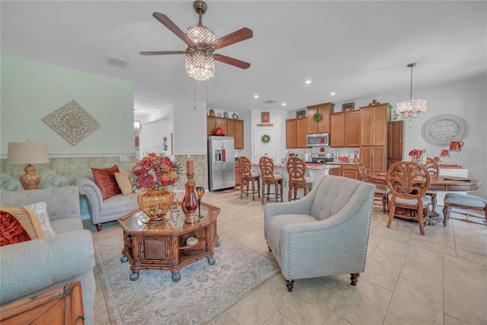 Image No.14-3 Bed Property for sale