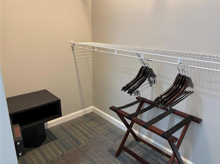 Image No.20-3 Bed Property for sale