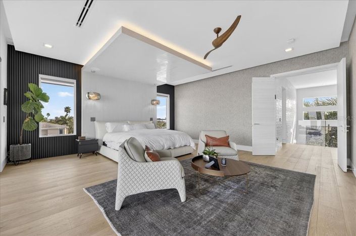 Image No.17-Propriété de 4 chambres à vendre à St. Pete Beach