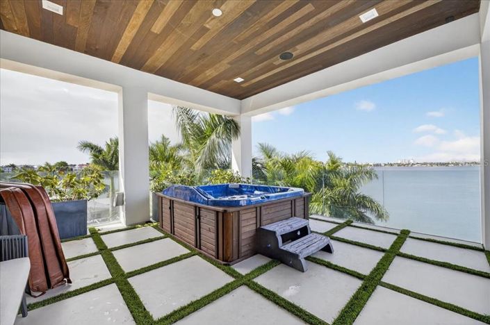 Image No.25-Propriété de 4 chambres à vendre à St. Pete Beach