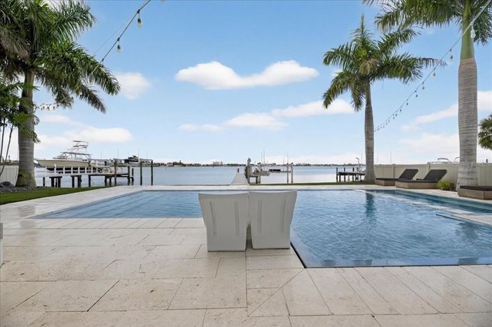 Image No.42-Propriété de 4 chambres à vendre à St. Pete Beach