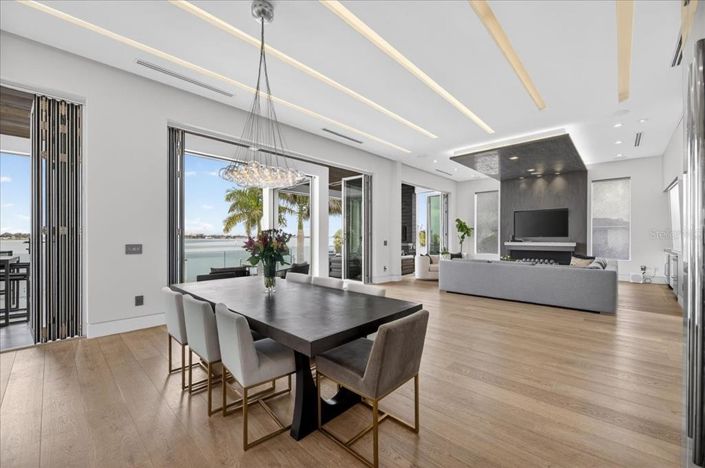 Image No.48-Propriété de 4 chambres à vendre à St. Pete Beach