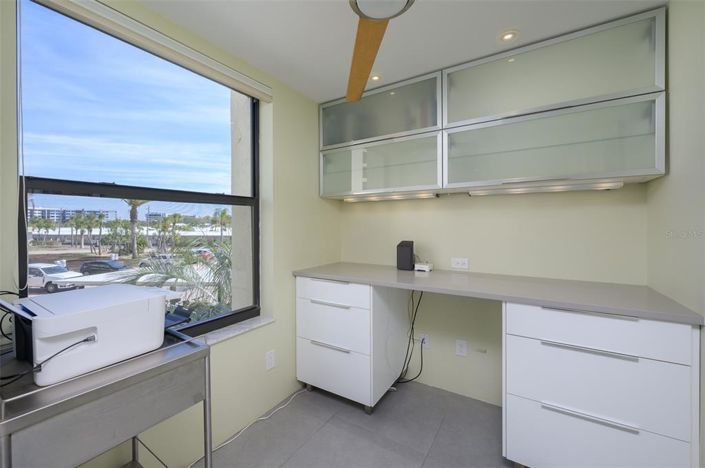 Image No.17-2 Bed Property for sale