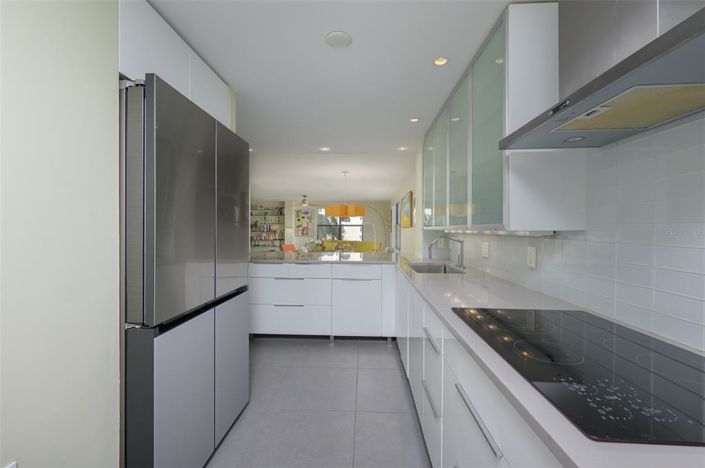 Image No.18-2 Bed Property for sale