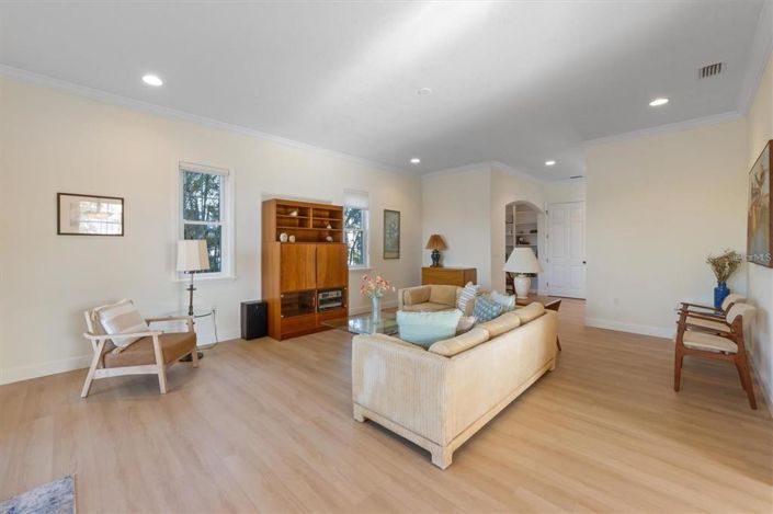 Image No.8-Propriété de 3 chambres à vendre à Holmes Beach