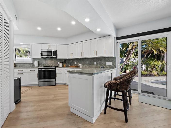 Image No.10-Propriété de 3 chambres à vendre à Sarasota