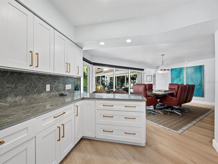 Image No.11-Propriété de 3 chambres à vendre à Sarasota