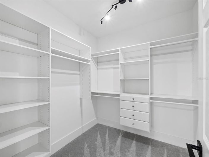 Image No.34-4 Bed Property for sale