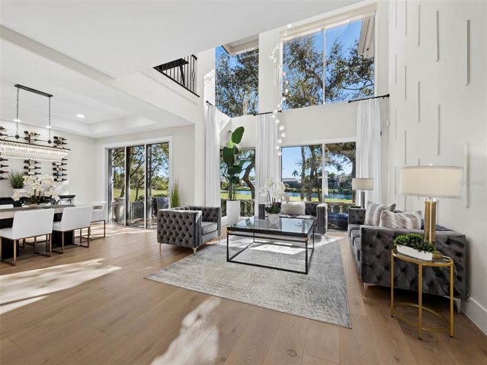 Image No.4-4 Bed Property for sale