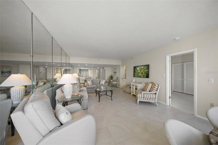 Image No.19-Propriété de 2 chambres à vendre à Sarasota