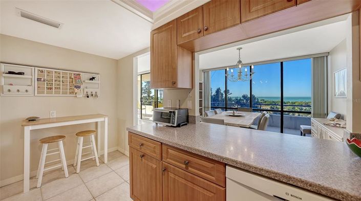 Image No.14-2 Bed Property for sale