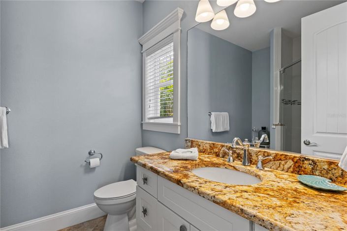 Image No.40-Propriété de 6 chambres à vendre à Holmes Beach