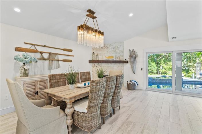 Image No.28-4 Bed Property for sale