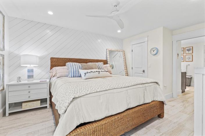 Image No.35-4 Bed Property for sale