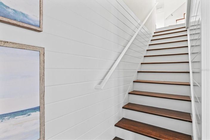 Image No.41-4 Bed Property for sale