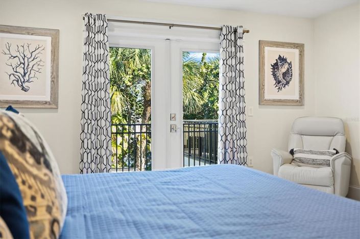 Image No.43-4 Bed Property for sale