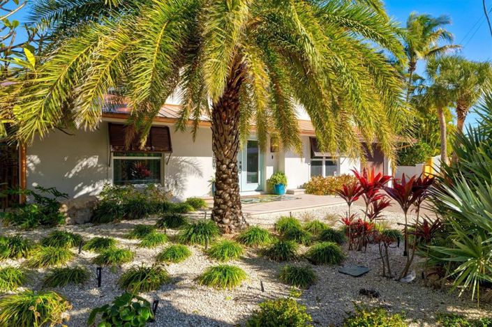 Image No.5-4 Bed Property for sale