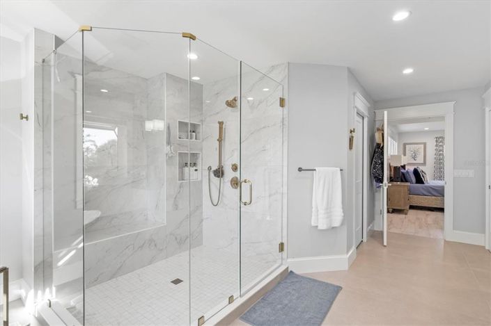 Image No.51-4 Bed Property for sale