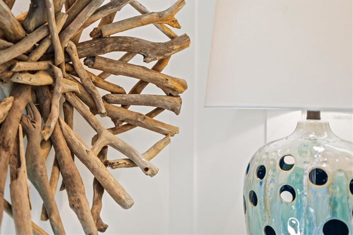 Image No.60-4 Bed Property for sale