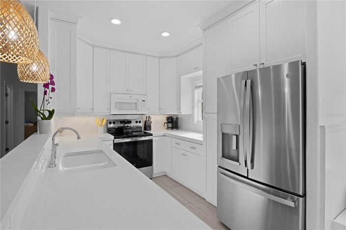 Image No.12-3 Bed Property for sale