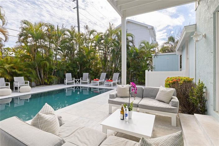 Image No.40-3 Bed Property for sale