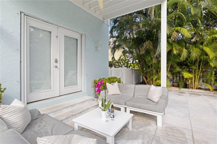 Image No.41-3 Bed Property for sale