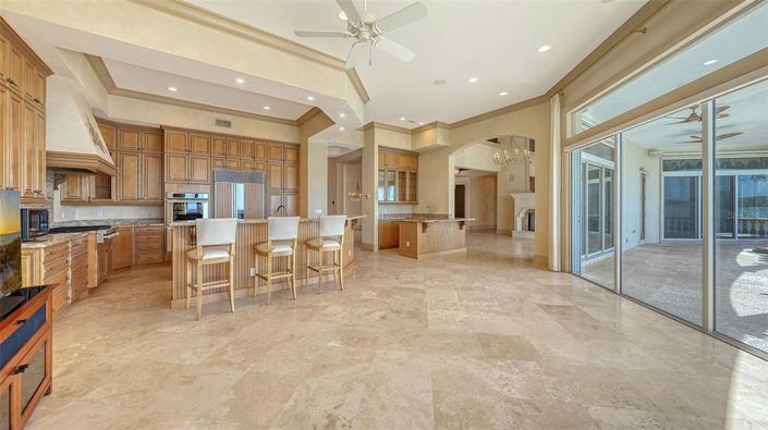 Image No.34-5 Bed Property for sale