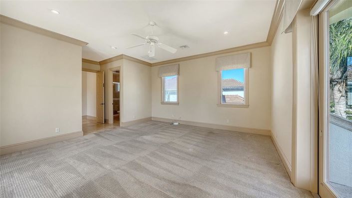 Image No.46-5 Bed Property for sale