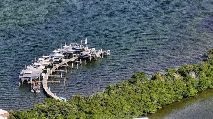 Image No.18-2 Bed Property for sale