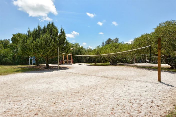 Image No.39-2 Bed Property for sale