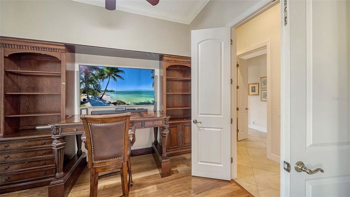 Image No.32-4 Bed Property for sale