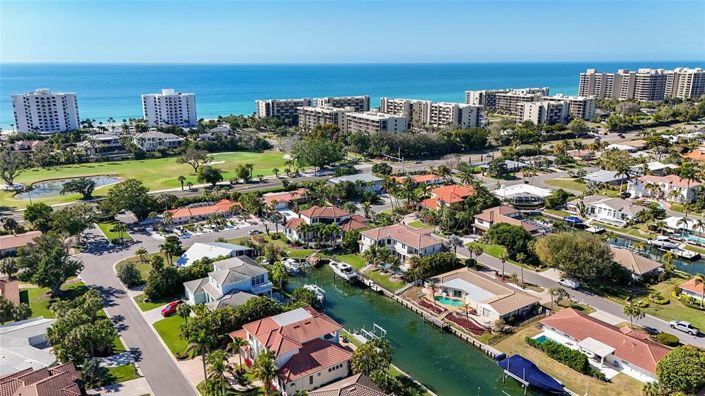 Image No.5-4 Bed Property for sale