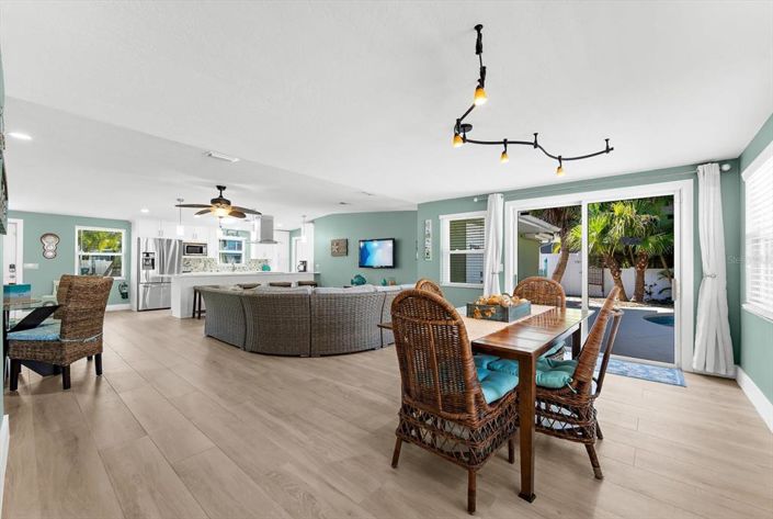 Image No.20-3 Bed Property for sale