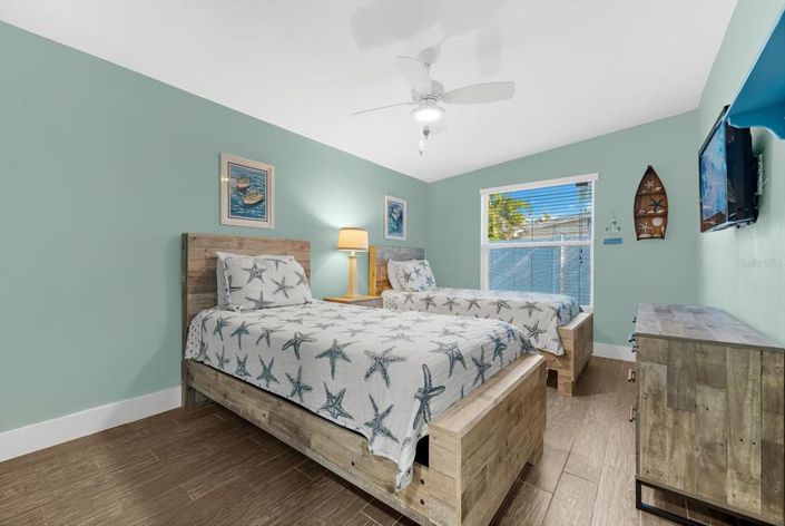 Image No.25-3 Bed Property for sale