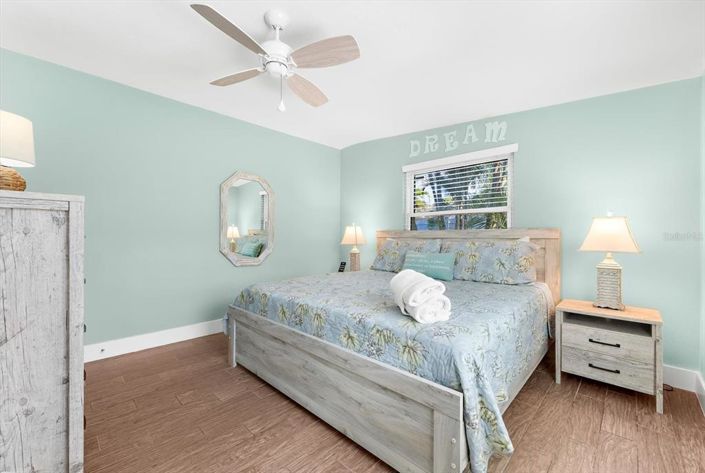 Image No.29-3 Bed Property for sale