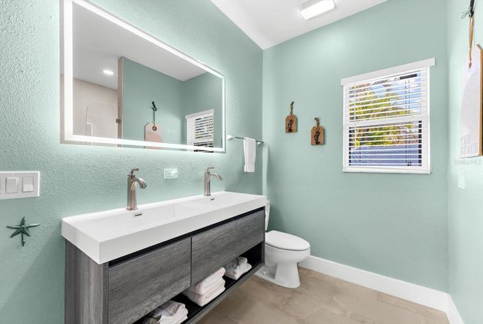 Image No.42-3 Bed Property for sale