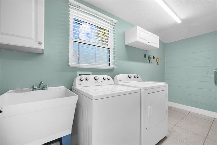 Image No.46-3 Bed Property for sale