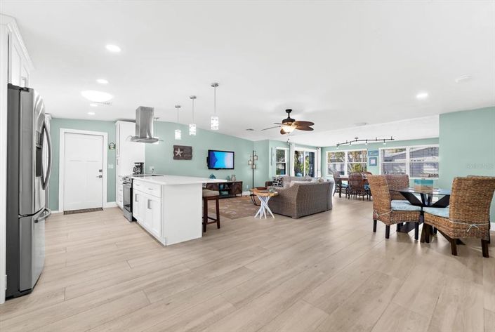 Image No.6-3 Bed Property for sale