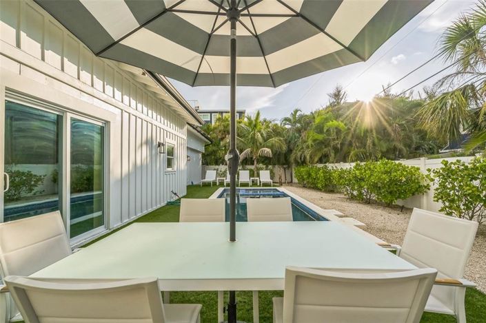 Image No.21-4 Bed Property for sale