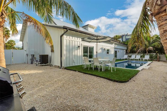 Image No.31-4 Bed Property for sale