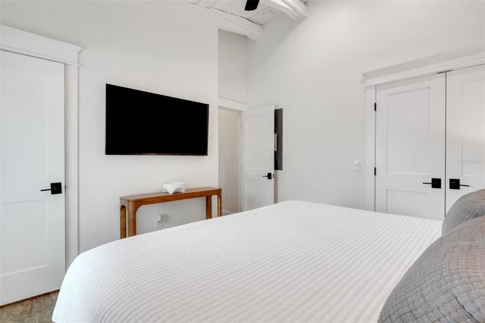 Image No.45-4 Bed Property for sale